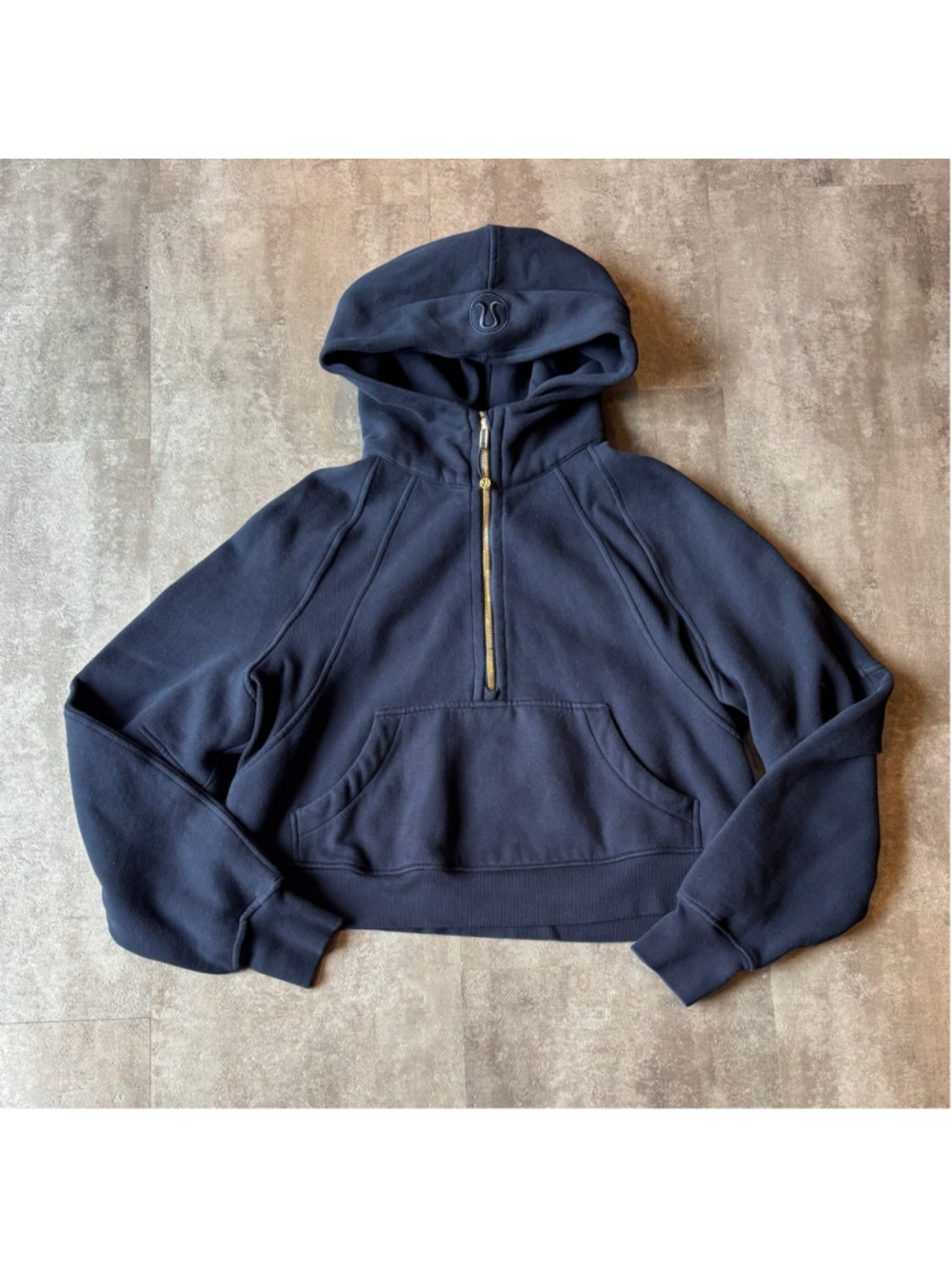 Lululemon Scuba Hoodie Women’s M/L Navy Blue Gold Zipper